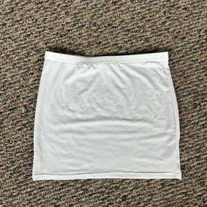 Classic White Cotton Blend Mini Skirt